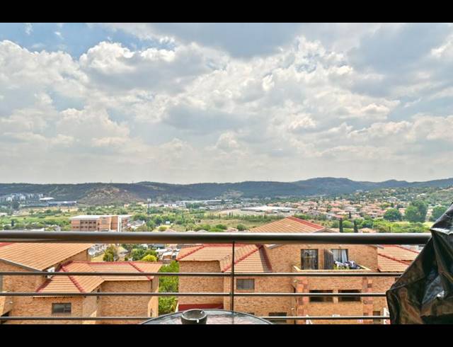 1 BEDROOM APARTMENT FOR SALE IN MULBARTON